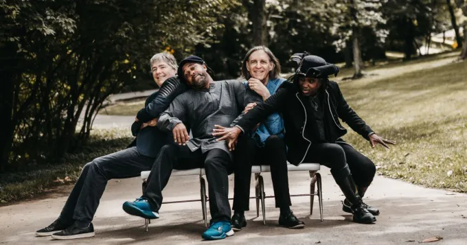 Bela Fleck and The Flecktones